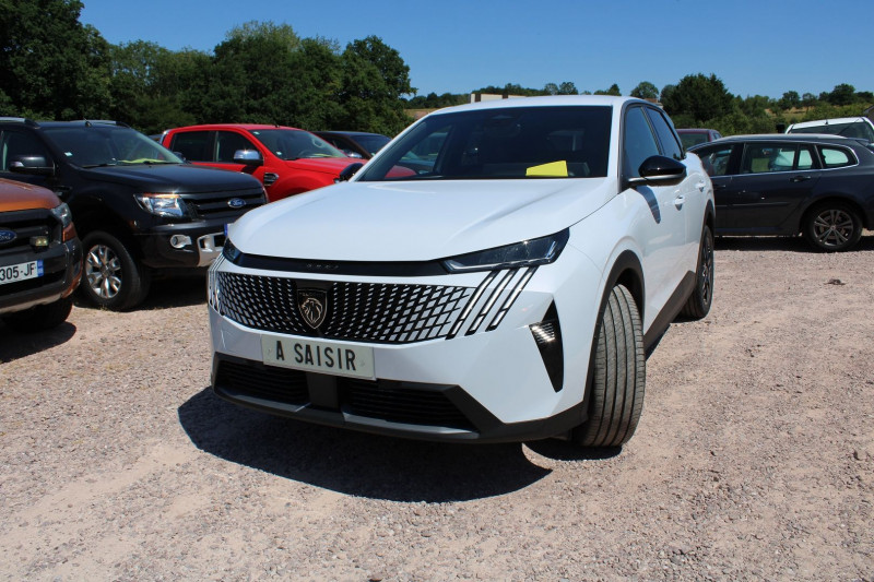 Photo 4 de l'offre de PEUGEOT 3008 PHASE 5 ALLURE 145 CV HYBRIDE GPS 3D CAMÃRA USB JA 19 FULL LED I-COKPIT BOITE AUTO DCS-6 à 33500€ chez Bougel transactions