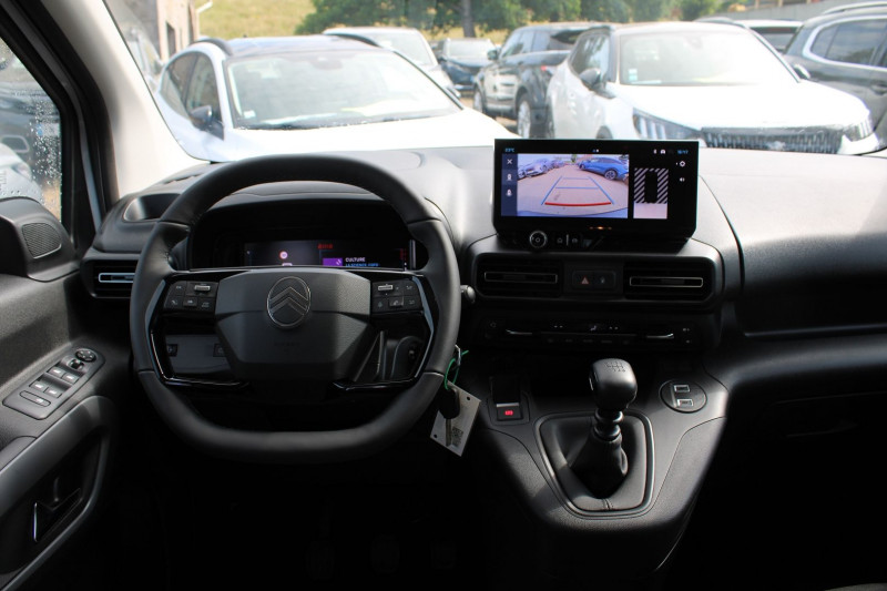 Photo 10 de l'offre de CITROEN BERLINGO 5 FEEL BLUEHDI DIESEL 100 CV BOITE 6V RÃGULATEUR BLUETOOTH CAMÃRA GPS LINK  LEDS à 25990€ chez Bougel transactions