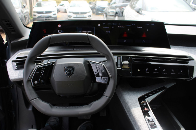 Photo 17 de l'offre de PEUGEOT 3008 PHASE 5 ALLURE 145 CV HYBRIDE GPS 3D CAMÃRA USB JA 19 FULL LED I-COKPIT BOITE AUTO DCS-6 à 33500€ chez Bougel transactions