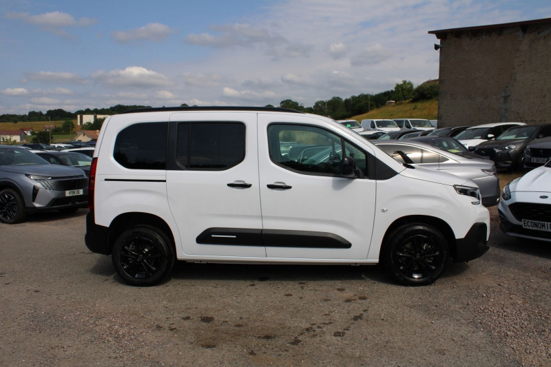 Photo 5 de l'offre de CITROEN BERLINGO 5 FEEL BLUEHDI DIESEL 100 CV BOITE 6V RÃGULATEUR BLUETOOTH CAMÃRA GPS LINK  LEDS à 25990€ chez Bougel transactions