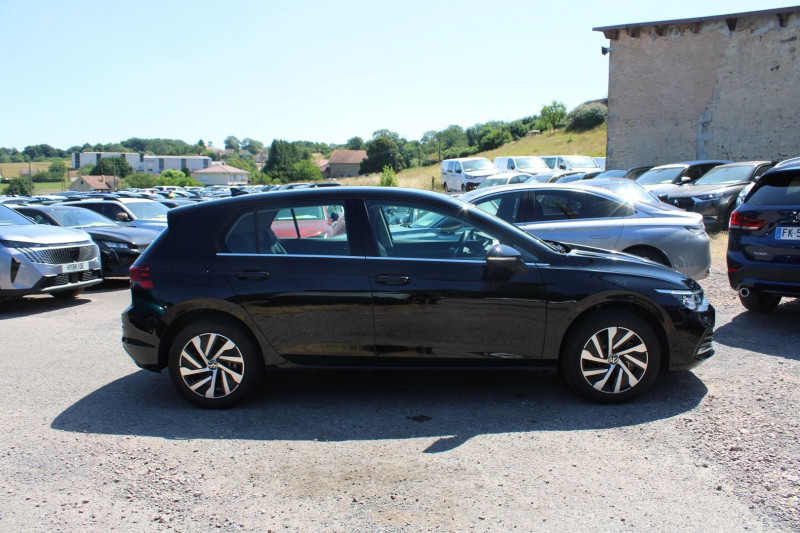 Photo 5 de l'offre de VOLKSWAGEN GOLF 8 HYBRID 1L4 STYLE 204 CV DSG BOITE AUTO GRAND GPS 3D CAMÃRA FULL LEDS  JANTES 16 à 31990€ chez Bougel transactions