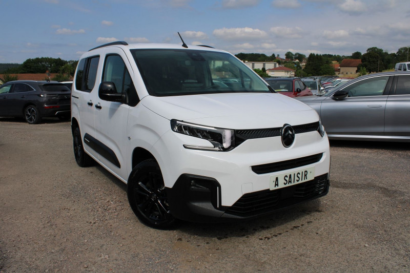 Photo 1 de l'offre de CITROEN BERLINGO 5 FEEL BLUEHDI DIESEL 100 CV BOITE 6V RÃGULATEUR BLUETOOTH CAMÃRA GPS LINK  LEDS à 25990€ chez Bougel transactions