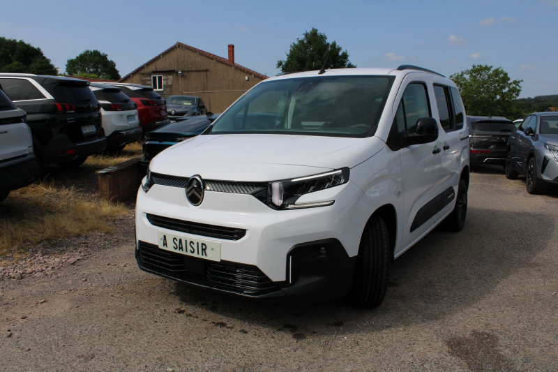 Photo 4 de l'offre de CITROEN BERLINGO 5 FEEL BLUEHDI DIESEL 100 CV BOITE 6V RÃGULATEUR BLUETOOTH CAMÃRA GPS LINK  LEDS à 25990€ chez Bougel transactions