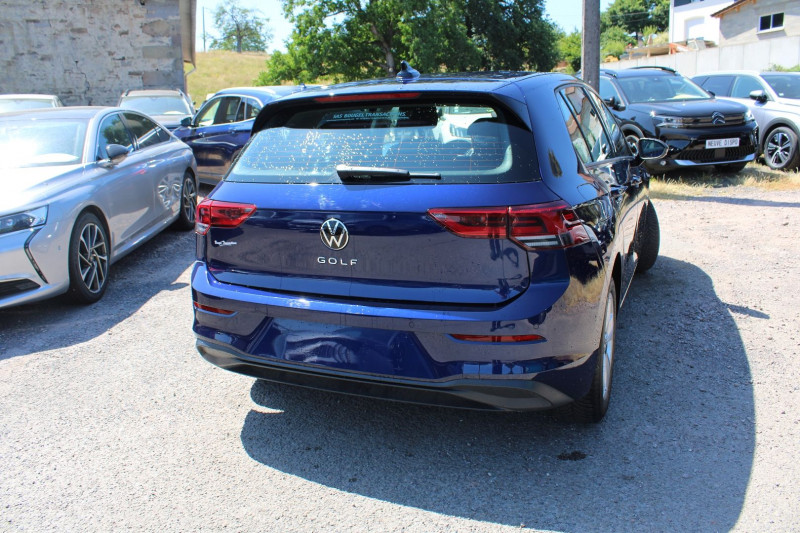 Photo 2 de l'offre de VOLKSWAGEN GOLF 8 LIFE 2L TDI 115 CV GPS 3D I-COKPIT USB JA 16 FULL LED PK HIVER BOITE AUTO DSG-7 à 26990€ chez Bougel transactions