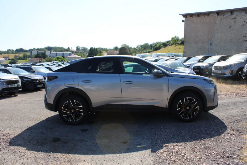 Photo 5 de l'offre de PEUGEOT 3008 PHASE 5 ALLURE 145 CV HYBRIDE GPS 3D CAMÃRA USB JA 19 FULL LED I-COKPIT BOITE AUTO DCS-6 à 33500€ chez Bougel transactions