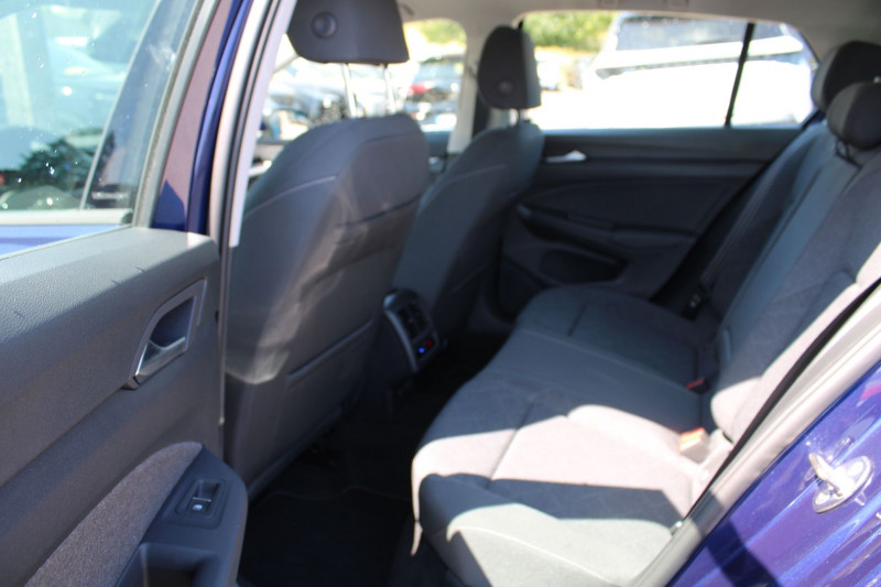 Photo 9 de l'offre de VOLKSWAGEN GOLF 8 LIFE 2L TDI 115 CV GPS 3D I-COKPIT USB JA 16 FULL LED PK HIVER BOITE AUTO DSG-7 à 26990€ chez Bougel transactions