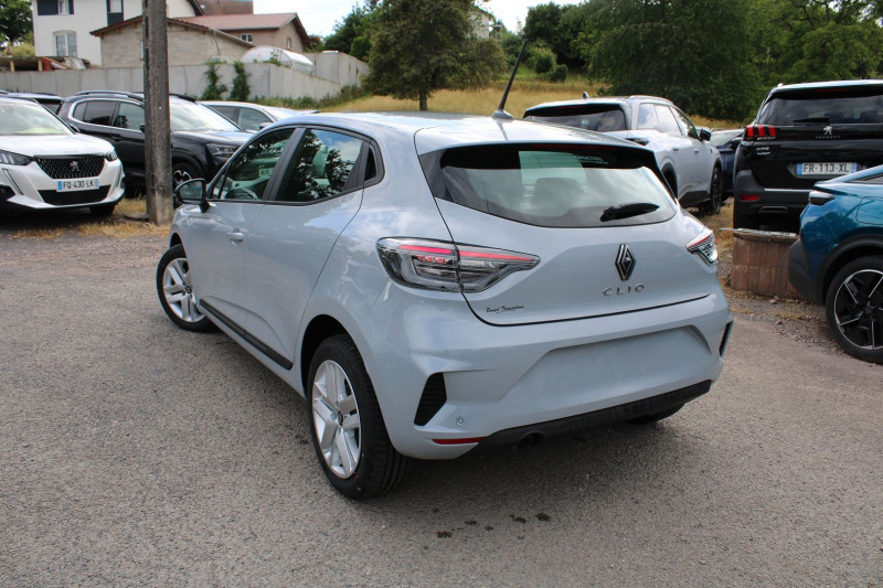 Photo 3 de l'offre de RENAULT CLIO VI EVOLUTION DIESEL BLUEDCI 100 CV BOITE 6V CAMÃRA USB GPS LINK MÃDIA FULL LEDS ABS à 20900€ chez Bougel transactions