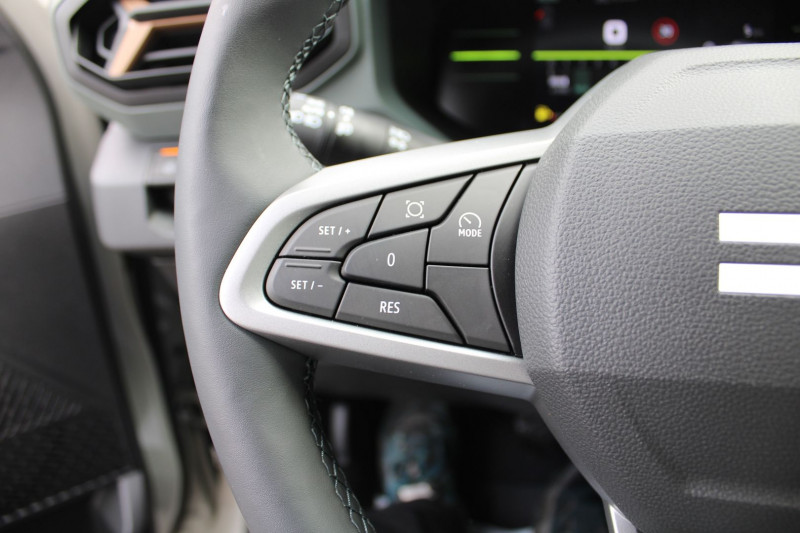 Photo 11 de l'offre de DACIA DUSTER VI EXTREME TCE 130CV "4X4" GPS CARPLAY CAMÃRA 360Â° JA 17 I-COKPIT FULL LED PK HIVER à 28500€ chez Bougel transactions