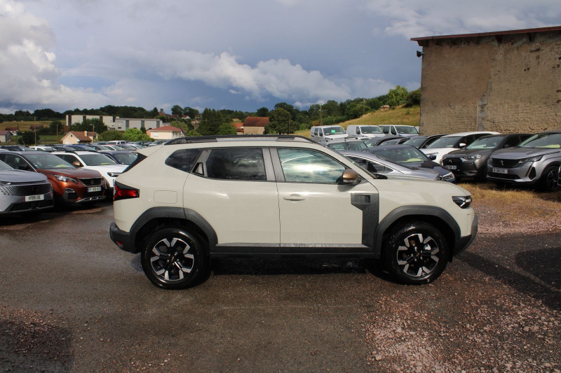 Photo 5 de l'offre de DACIA DUSTER VI EXTREME TCE 130CV "4X4" GPS CARPLAY CAMÃRA 360Â° JA 17 I-COKPIT FULL LED PK HIVER à 28500€ chez Bougel transactions