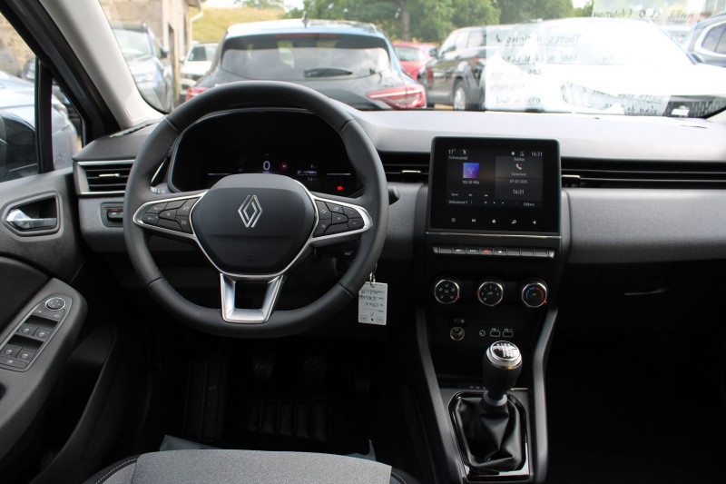 Photo 9 de l'offre de RENAULT CLIO VI EVOLUTION DIESEL BLUEDCI 100 CV BOITE 6V CAMÃRA USB GPS LINK MÃDIA FULL LEDS ABS à 20900€ chez Bougel transactions