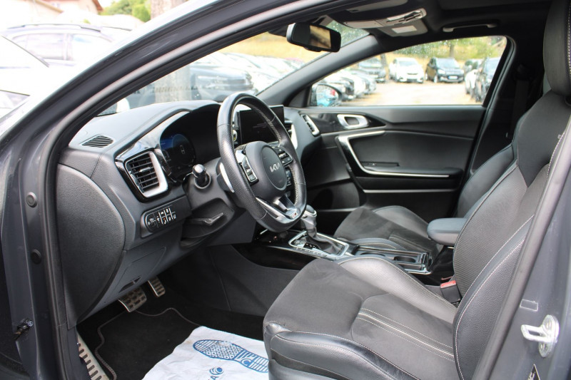 Photo 9 de l'offre de KIA PROCEED T-GDI 160 CV GT-LINE GPS 3D CAMÃRA FULL LED JA 17 TOIT PANO I-COKPIT BOITE AUTO à 24990€ chez Bougel transactions