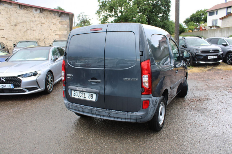 Photo 2 de l'offre de MERCEDES-BENZ CITAN 109 CDI 90 COMPACT PRO CLIMAT LIMITEUR GPS BLUETOOTH USB AUDIO  PRIX  8325 HT à 9990€ chez Bougel transactions