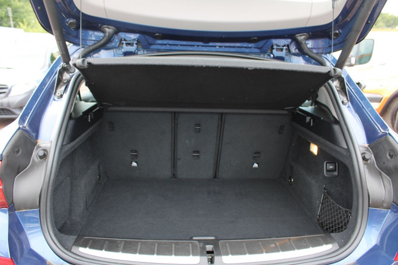 Photo 6 de l'offre de BMW X2 DIESEL118D BUSINESS 150 BOITE AUTO 8V CAMÃRA 180 RÃGULATEUR BLUETOOTH FULL LEDS à 24900€ chez Bougel transactions