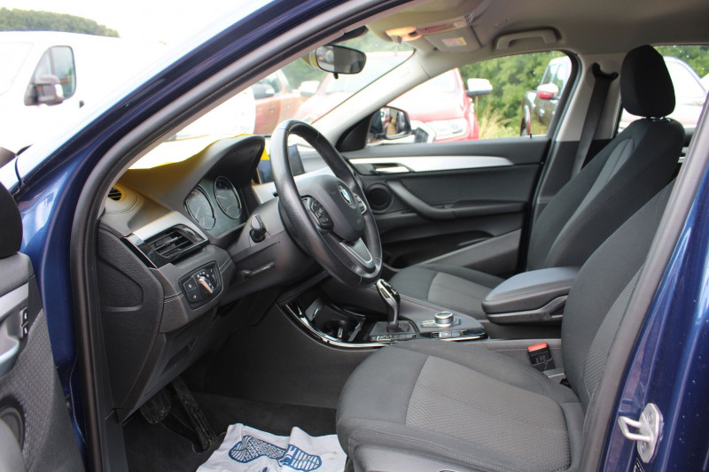 Photo 9 de l'offre de BMW X2 DIESEL118D BUSINESS 150 BOITE AUTO 8V CAMÃRA 180 RÃGULATEUR BLUETOOTH FULL LEDS à 24900€ chez Bougel transactions