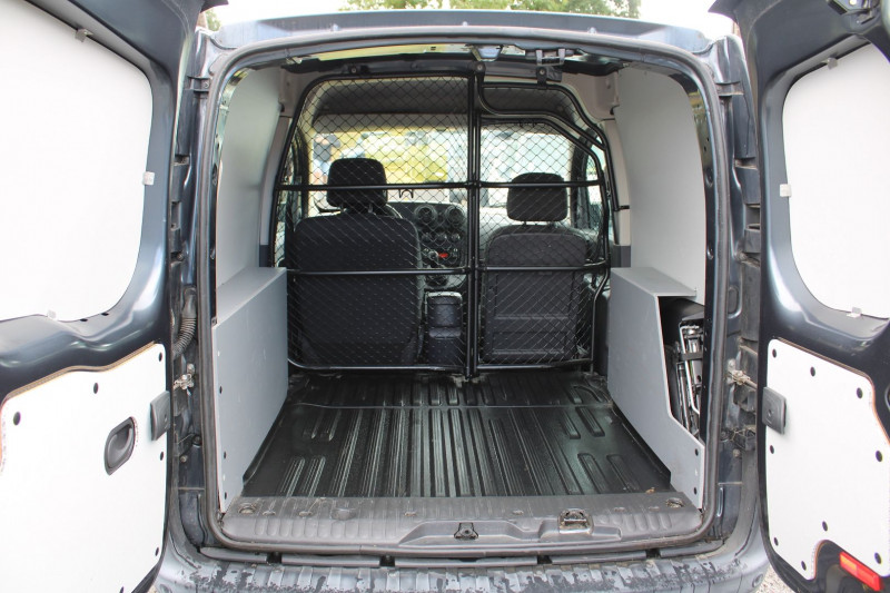 Photo 6 de l'offre de MERCEDES-BENZ CITAN 109 CDI 90 COMPACT PRO CLIMAT LIMITEUR GPS BLUETOOTH USB AUDIO  PRIX  8325 HT à 9990€ chez Bougel transactions