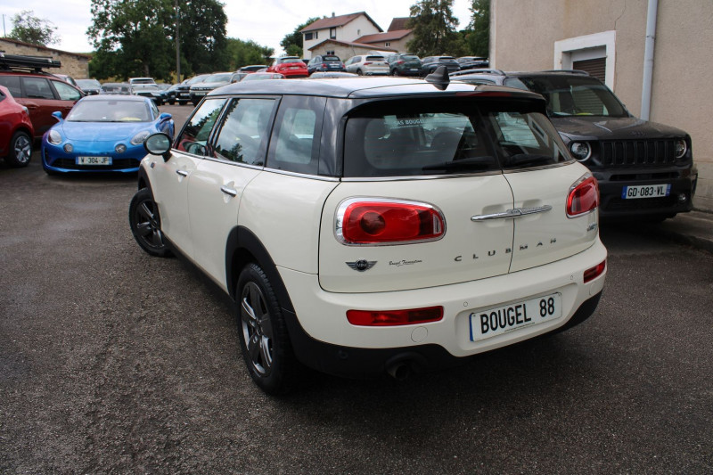 Photo 18 de l'offre de MINI CLUBMAN ONE CLIM GPS 3D DIESEL 115 CV AUDIO MP3 USB RE JA 16 RADAR BLUETOOTH RÃGULATEUR à 13500€ chez Bougel transactions