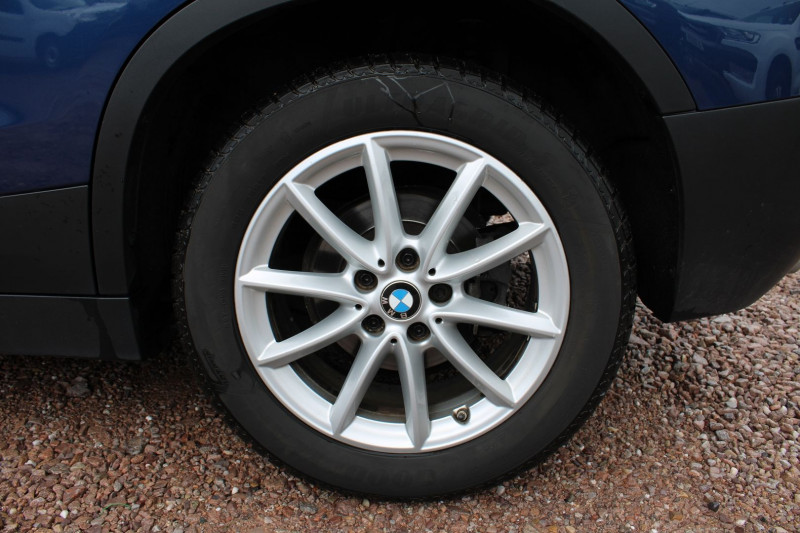 Photo 8 de l'offre de BMW X2 DIESEL118D BUSINESS 150 BOITE AUTO 8V CAMÃRA 180 RÃGULATEUR BLUETOOTH FULL LEDS à 24900€ chez Bougel transactions
