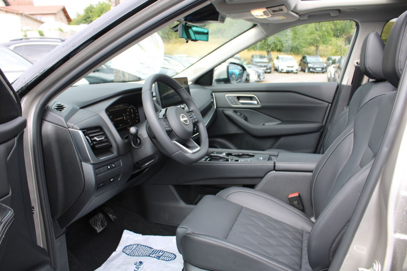 Photo 9 de l'offre de NISSAN  X-TRAIL PHASE 4 TEKNA E-POWER 204 CV GPS 3D CAMÃRA STORES RE JA 19 TOIT PANO I-COKPIT BOITE AUTO à 38990€ chez Bougel transactions