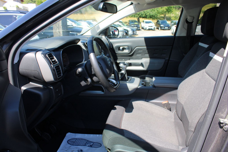 Photo 8 de l'offre de CITROEN C5 AIRCROSS BLUE HDI 130 CV FEEL PACK GPS VIA CAMÃRA GRIP CONTROL AUDIO USB JA 18 RÃGULATEUR à 18900€ chez Bougel transactions