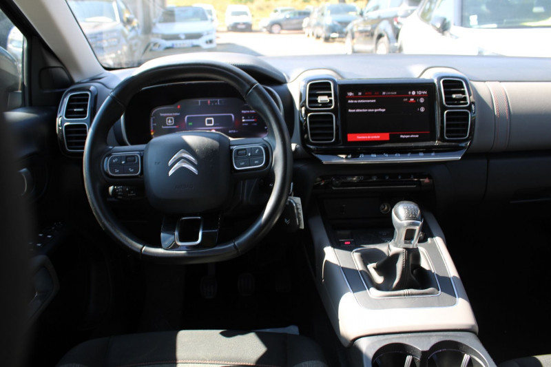 Photo 10 de l'offre de CITROEN C5 AIRCROSS BLUE HDI 130 CV FEEL PACK GPS VIA CAMÃRA GRIP CONTROL AUDIO USB JA 18 RÃGULATEUR à 18900€ chez Bougel transactions