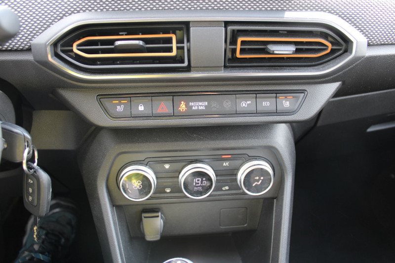 Photo 13 de l'offre de DACIA SANDERO 4 STEPWAY CONFORT TCE 100 CV ECO GPL+ESSENCE GPS CARPLAY USB FULL LED RÃGULATEUR à 16500€ chez Bougel transactions