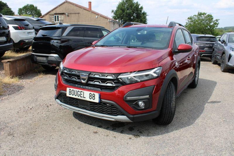 Photo 5 de l'offre de DACIA SANDERO 4 STEPWAY CONFORT TCE 100 CV ECO GPL+ESSENCE GPS CARPLAY USB FULL LED RÃGULATEUR à 16500€ chez Bougel transactions
