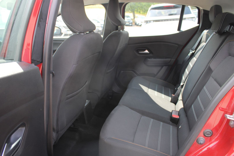 Photo 9 de l'offre de DACIA SANDERO 4 STEPWAY CONFORT TCE 100 CV ECO GPL+ESSENCE GPS CARPLAY USB FULL LED RÃGULATEUR à 16500€ chez Bougel transactions