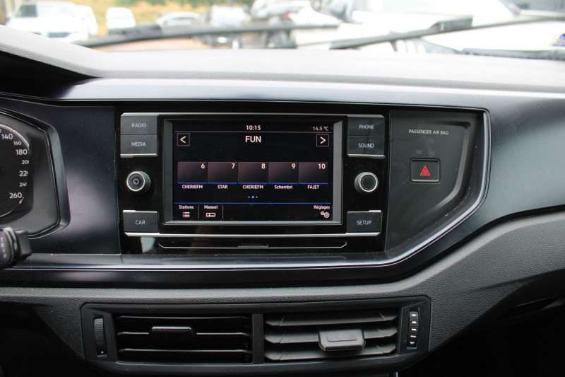 Photo 11 de l'offre de VOLKSWAGEN POLO VI MPI CONFORTLINE BUSINESS CLIM ÃCRAN TACTILE AUDIO MP3 USB BLUETOOTH RÃGULATEUR à 11800€ chez Bougel transactions