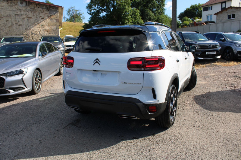 Photo 2 de l'offre de CITROEN C5 AIRCROSS II MAX BLUE EAT8 DIESEL 130 BOITE AUTO CAMÃRA 180 GRAND GPS 3D FULL LEDS  MI CUIR à 30900€ chez Bougel transactions