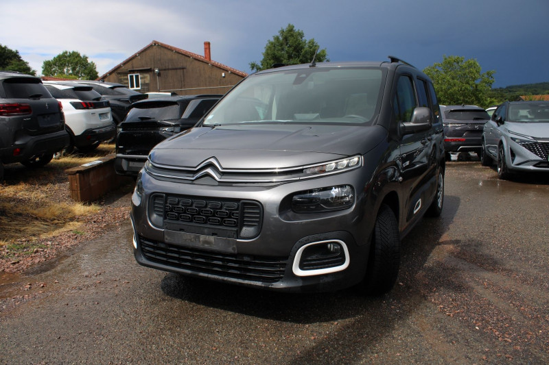 Photo 4 de l'offre de CITROEN BERLINGO 4 BLUEHDI 100 CV FEEL GPS USB CAMÃRA LEDS RÃGULATEUR BLUETOOTH CLIM AUTO ACCOUDOIR à 15990€ chez Bougel transactions