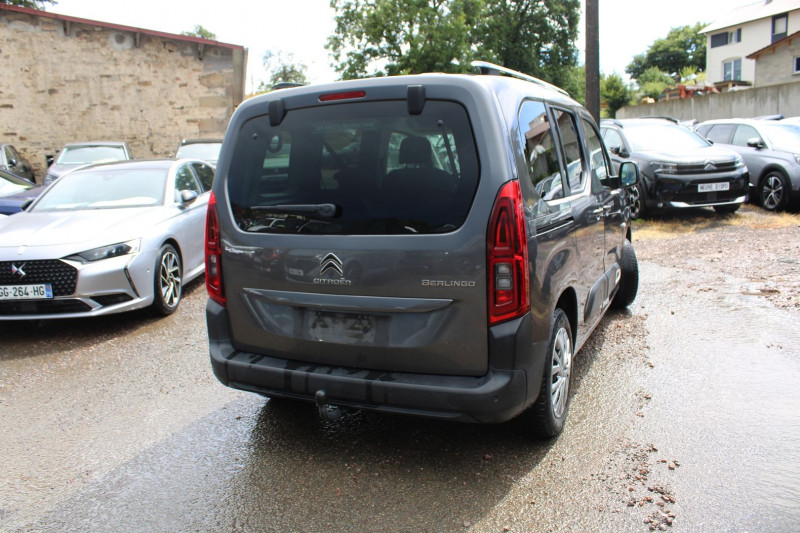 Photo 2 de l'offre de CITROEN BERLINGO 4 BLUEHDI 100 CV FEEL GPS USB CAMÃRA LEDS RÃGULATEUR BLUETOOTH CLIM AUTO ACCOUDOIR à 15990€ chez Bougel transactions