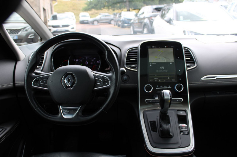 Photo 10 de l'offre de RENAULT SCENIC 4 INITIALE PARIS GPS 1L7 BLUE DCI 150 EDC.7 BOITE AUTO FULL LEDS CUIR  TOIT PANO à 16990€ chez Bougel transactions