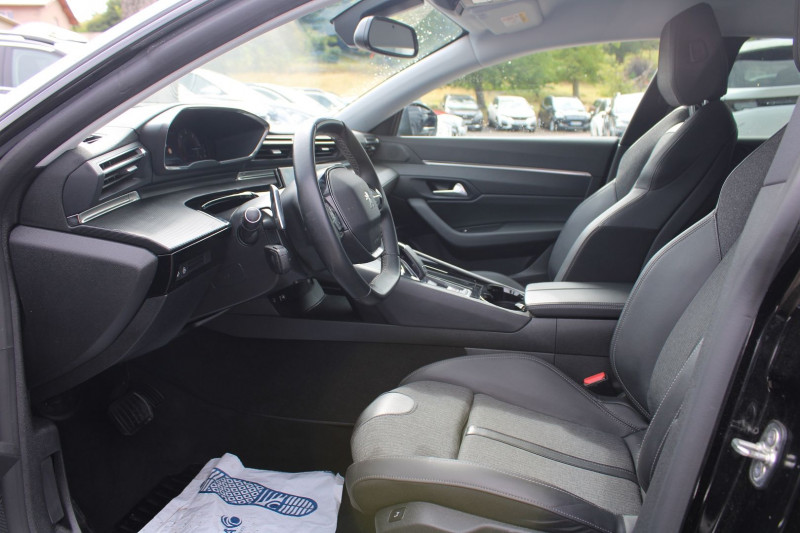Photo 8 de l'offre de PEUGEOT 508 III BLUE HDI 130 CV ALLURE PACK GPS 3D CAMÃRA RE USB JA 17 I-COKPIT BOITE AUTO EAT-8 à 21800€ chez Bougel transactions