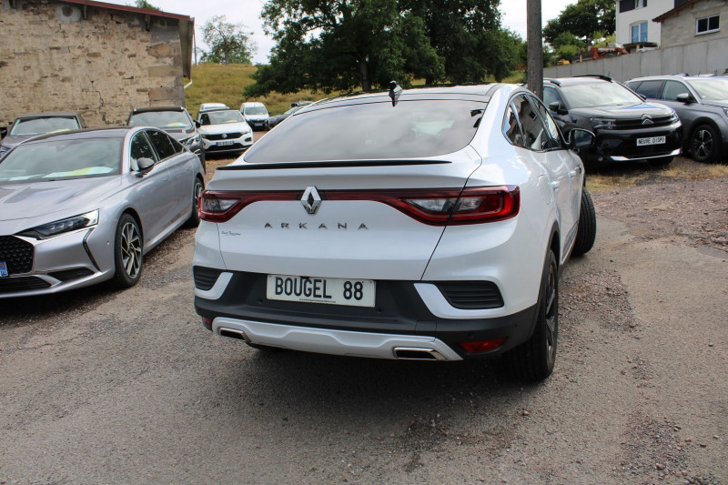 Photo 2 de l'offre de RENAULT ARKANA RS-LINE 140 CV MILD HYBRIDE GPS 3D CAMÃRA USB JA 18 FULL LED I-COKPIT BOITE AUTO à 21500€ chez Bougel transactions