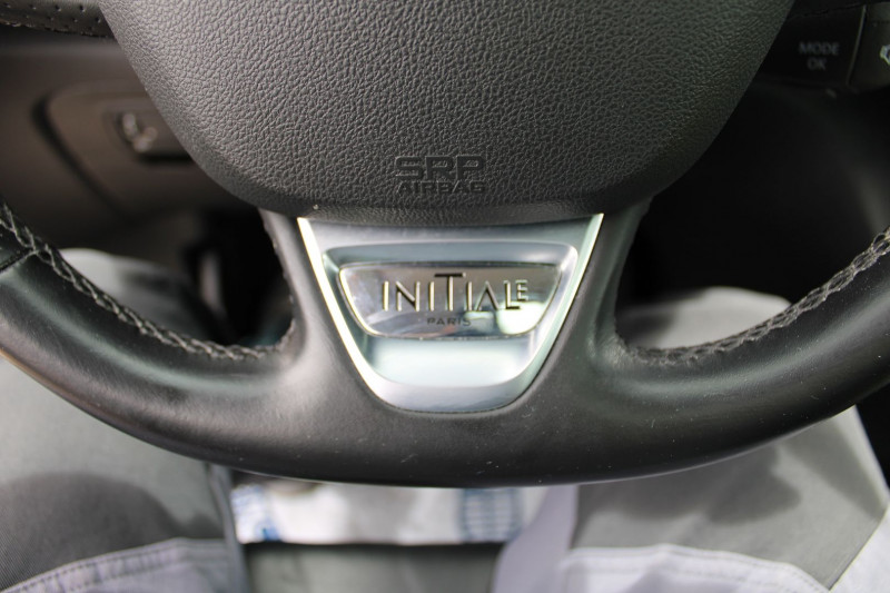 Photo 17 de l'offre de RENAULT SCENIC 4 INITIALE PARIS GPS 1L7 BLUE DCI 150 EDC.7 BOITE AUTO FULL LEDS CUIR  TOIT PANO à 16990€ chez Bougel transactions