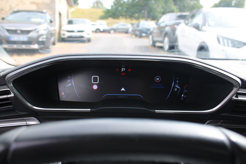 Photo 12 de l'offre de PEUGEOT 508 III BLUE HDI 130 CV ALLURE PACK GPS 3D CAMÃRA RE USB JA 17 I-COKPIT BOITE AUTO EAT-8 à 21800€ chez Bougel transactions