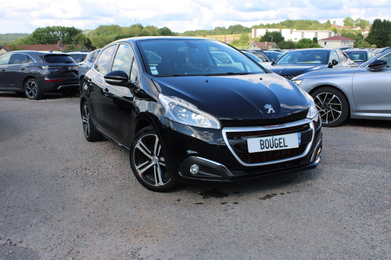 Peugeot 208 II BLUE HDI 100 CV GT-LINE CLIM GPS 3D AUDIO USB JA 17 RADAR BLUETOOTH RÃGULATEUR Diesel NOIR PERLA Occasion à vendre
