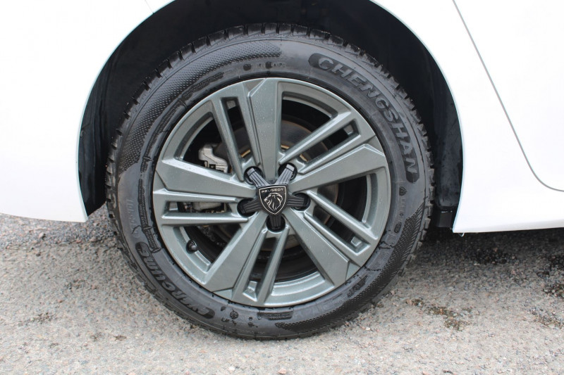 Photo 7 de l'offre de PEUGEOT 308 PHASE 4 BLUEHDI 130 CV ACTIVE PACK GPS LINK USB RÃGULATEUR BLUETOOTH FULL LEDS BOITE 6V à 16900€ chez Bougel transactions