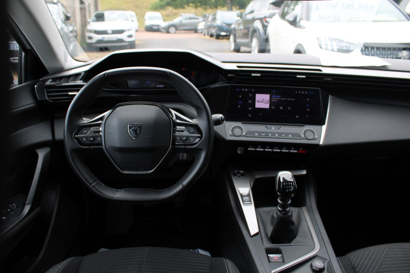 Photo 10 de l'offre de PEUGEOT 308 PHASE 4 BLUEHDI 130 CV ACTIVE PACK GPS LINK USB RÃGULATEUR BLUETOOTH FULL LEDS BOITE 6V à 16900€ chez Bougel transactions