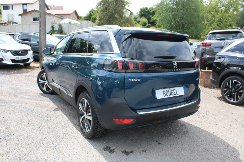 Photo 3 de l'offre de PEUGEOT 5008 PHASE 4 ALLURE PACK EAT8 BOITE AUTO PALETTE HYBRID 136 CV CAMÃRA 180 MI CUIR  7 PLACES à 26900€ chez Bougel transactions