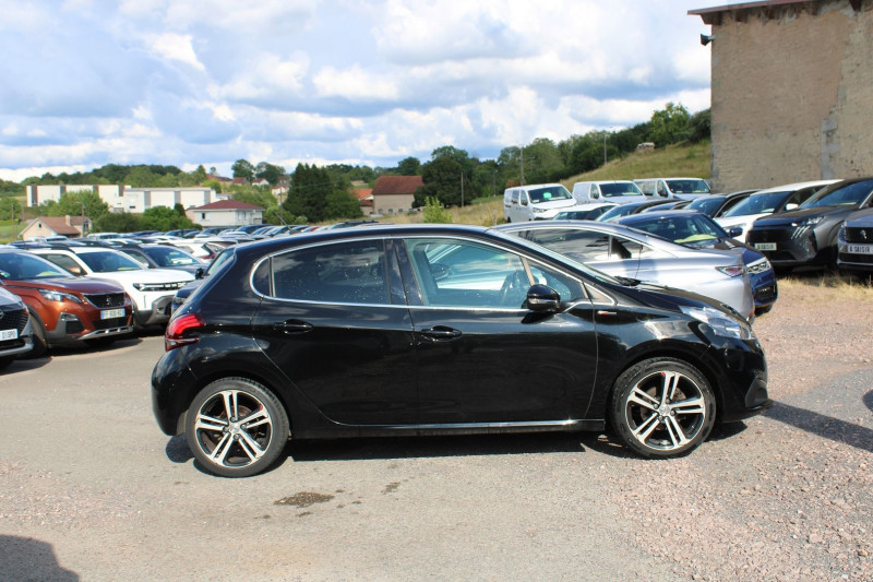 Photo 5 de l'offre de PEUGEOT 208 II BLUE HDI 100 CV GT-LINE CLIM GPS 3D AUDIO USB JA 17 RADAR BLUETOOTH RÃGULATEUR à 11800€ chez Bougel transactions