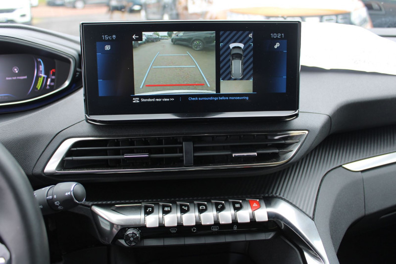 Photo 14 de l'offre de PEUGEOT 3008 PHASE 4 ALLURE PACK HYBRID 136 BICOLOR EAT8 BOITE AUTO CAMÃRA 180 FULL LEDS  JANTES 18 à 25900€ chez Bougel transactions