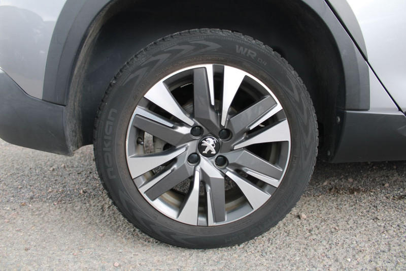 Photo 7 de l'offre de PEUGEOT 2008 II 1L6 HDI 100 CV ALLURE GPS 3D CLIM AUDIO MP3 USB JA 16 RADAR BLUETOOTH RÃGULATEUR à 10500€ chez Bougel transactions