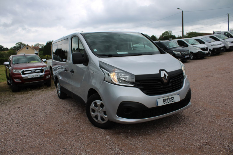 Renault TRAFIC MINIBUS DCI 125 CV L1 "9 PLACES" GPS 3D R-LINK MP3 USB GRIP BLUETOOTH RÃGULATEUR Diesel GRIS PLATINE Occasion à vendre
