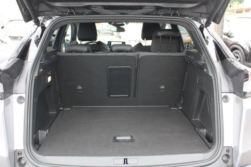 Photo 6 de l'offre de PEUGEOT 3008 PHASE 4 ALLURE PACK HYBRID 136 BICOLOR EAT8 BOITE AUTO CAMÃRA 180 FULL LEDS  JANTES 18 à 25900€ chez Bougel transactions