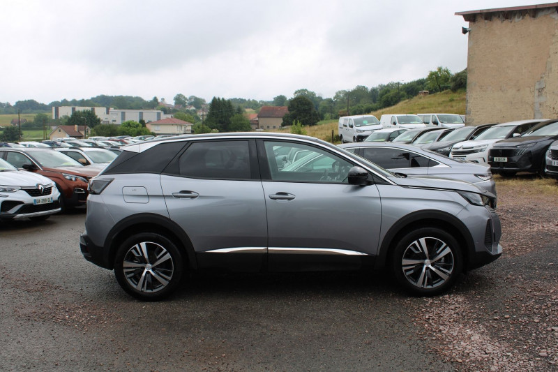 Photo 5 de l'offre de PEUGEOT 3008 PHASE 4 ALLURE PACK HYBRID 136 BICOLOR EAT8 BOITE AUTO CAMÃRA 180 FULL LEDS  JANTES 18 à 25900€ chez Bougel transactions