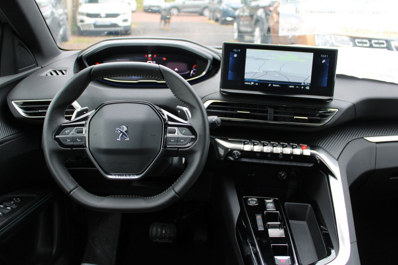 Photo 10 de l'offre de PEUGEOT 3008 PHASE 4 ALLURE PACK HYBRID 136 BICOLOR EAT8 BOITE AUTO CAMÃRA 180 FULL LEDS  JANTES 18 à 25900€ chez Bougel transactions