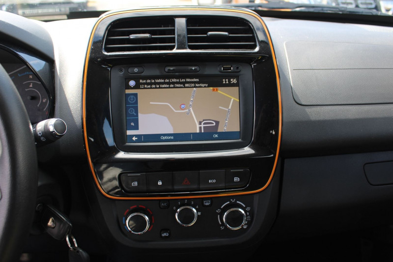 Photo 2 de l'offre de DACIA SPRING ELECTRIC CONFORT PLUS CAMÃRA GPS USB CUIR LIMITEUR BLUETOOTH LEDS RADARS  ABS à 10500€ chez Bougel transactions