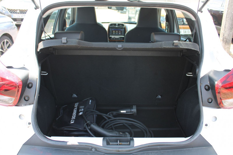 Photo 11 de l'offre de DACIA SPRING ELECTRIC CONFORT PLUS CAMÃRA GPS USB CUIR LIMITEUR BLUETOOTH LEDS RADARS  ABS à 10500€ chez Bougel transactions