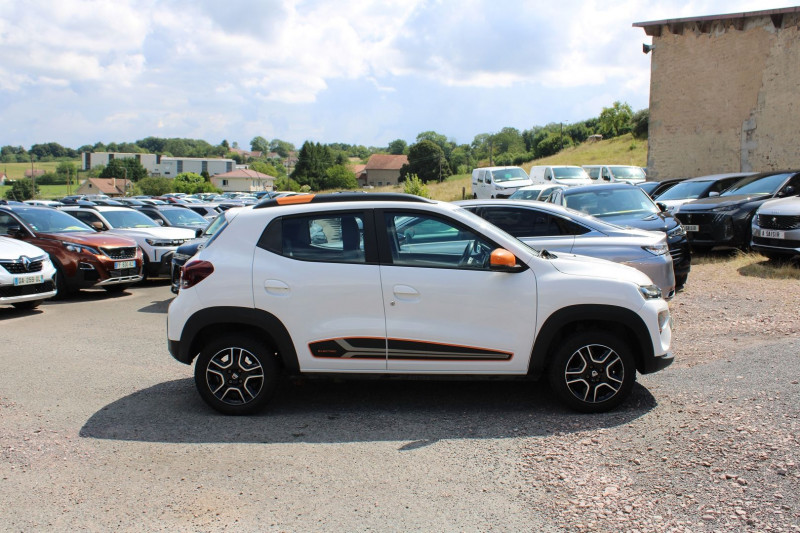 Photo 10 de l'offre de DACIA SPRING ELECTRIC CONFORT PLUS CAMÃRA GPS USB CUIR LIMITEUR BLUETOOTH LEDS RADARS  ABS à 10500€ chez Bougel transactions